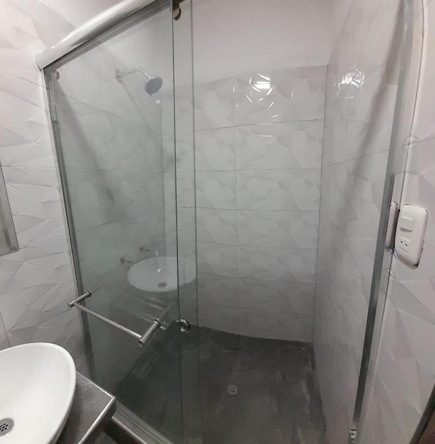 Ronald Hotel Churin Ngoại thất bức ảnh